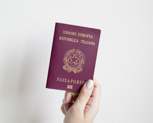 come si rinnova il passaporto italiano